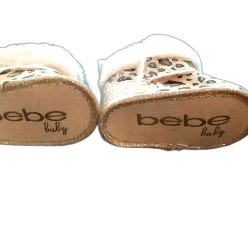 Bebe Baby size 1 infant Leopard Boots Slip On Faux Fur Trim Lined Glittery
